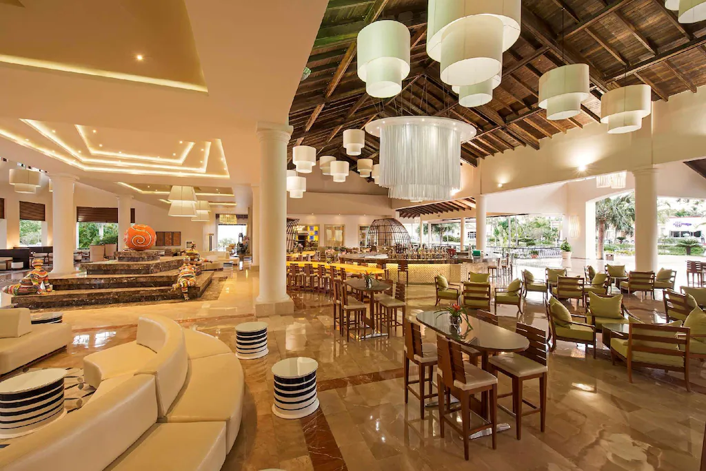 Ocean Blue & Sand resort