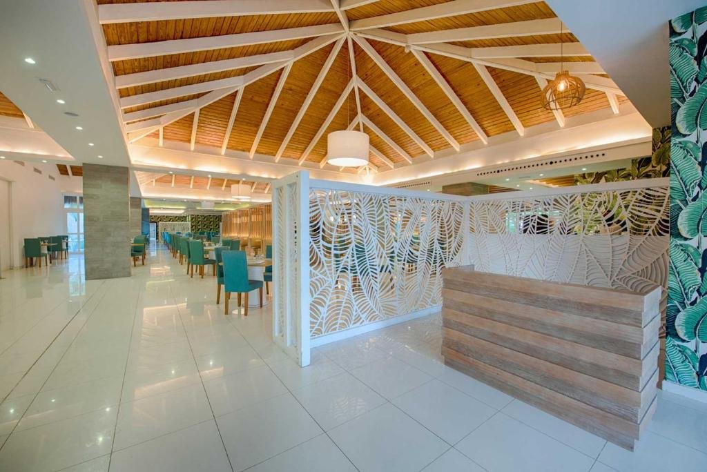 Grand Sirenis Punta Cana Resort resort