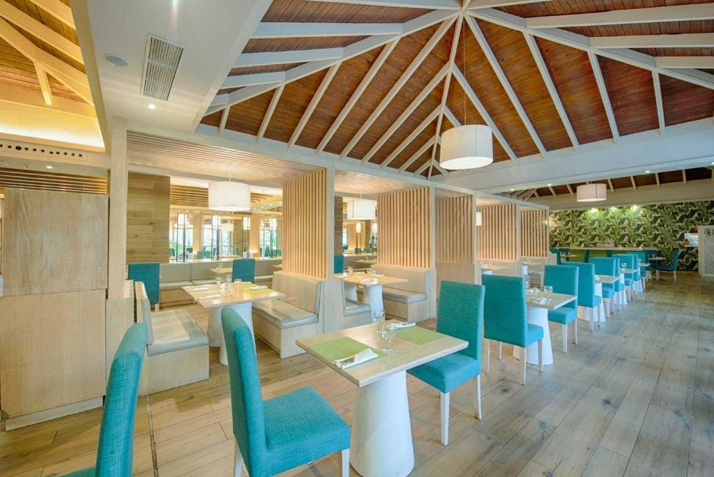 Grand Sirenis Punta Cana Resort resort