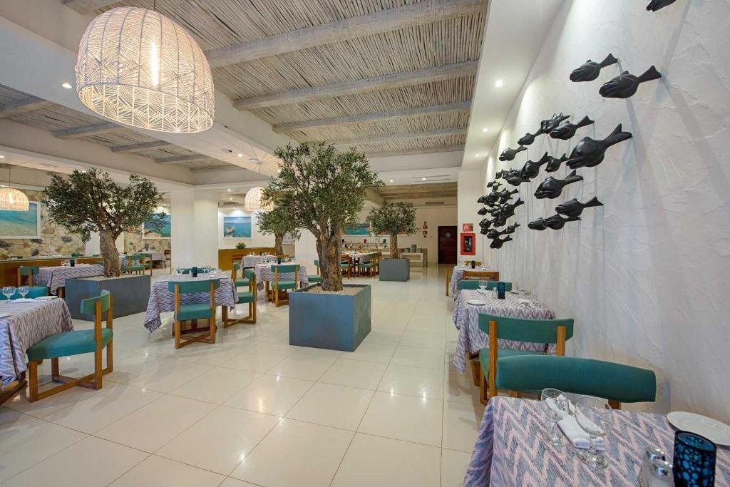 Grand Sirenis Punta Cana Resort resort