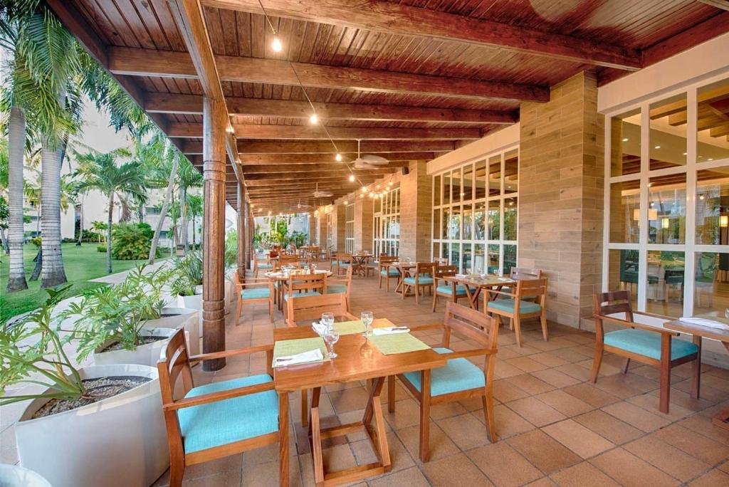Grand Sirenis Punta Cana Resort resort