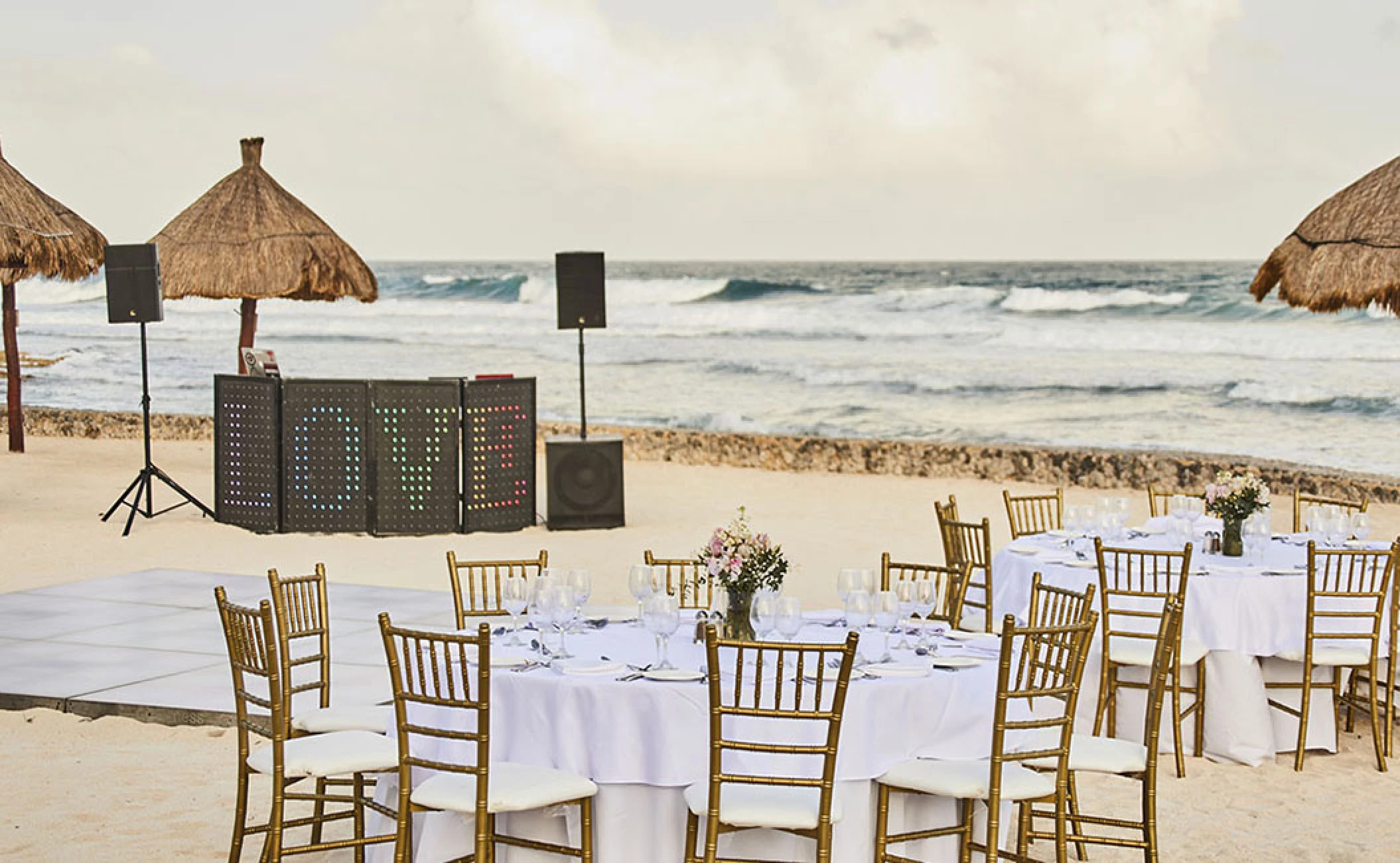 Beach Bar El Mar