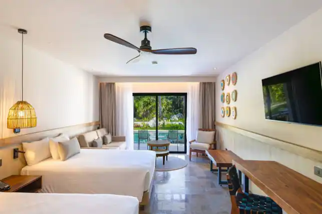 Swim Up Premium Junior Suite Double at Bahia Principe Explore Akumal 