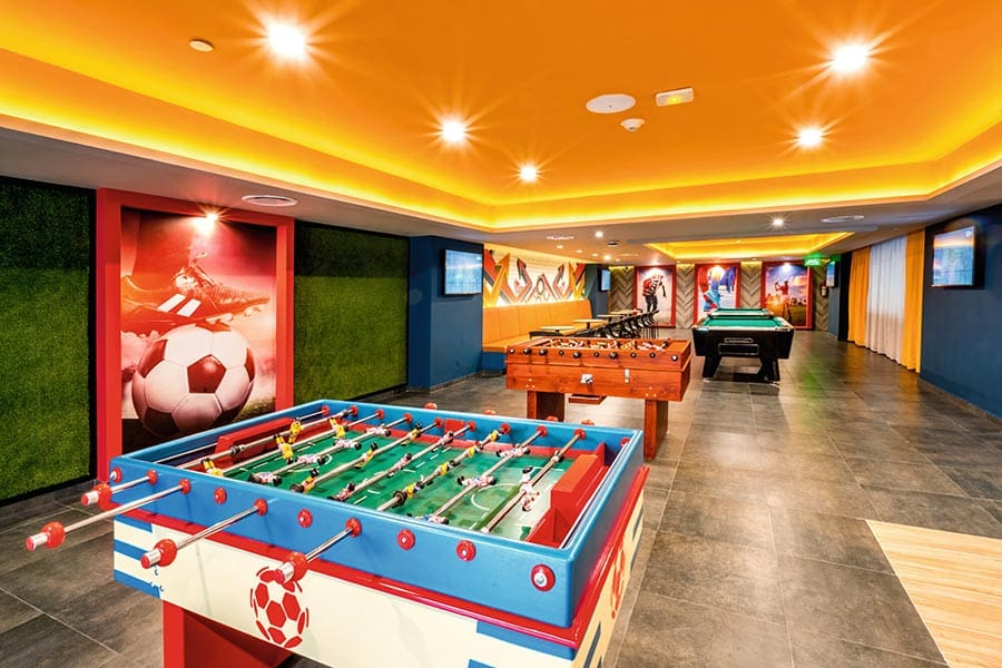 bar-sport-riu-vallarta-2