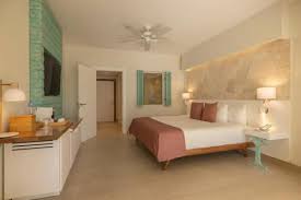 Junior Suite Pool View