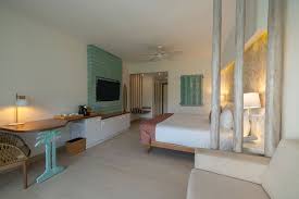 Premium Superior Near Pool