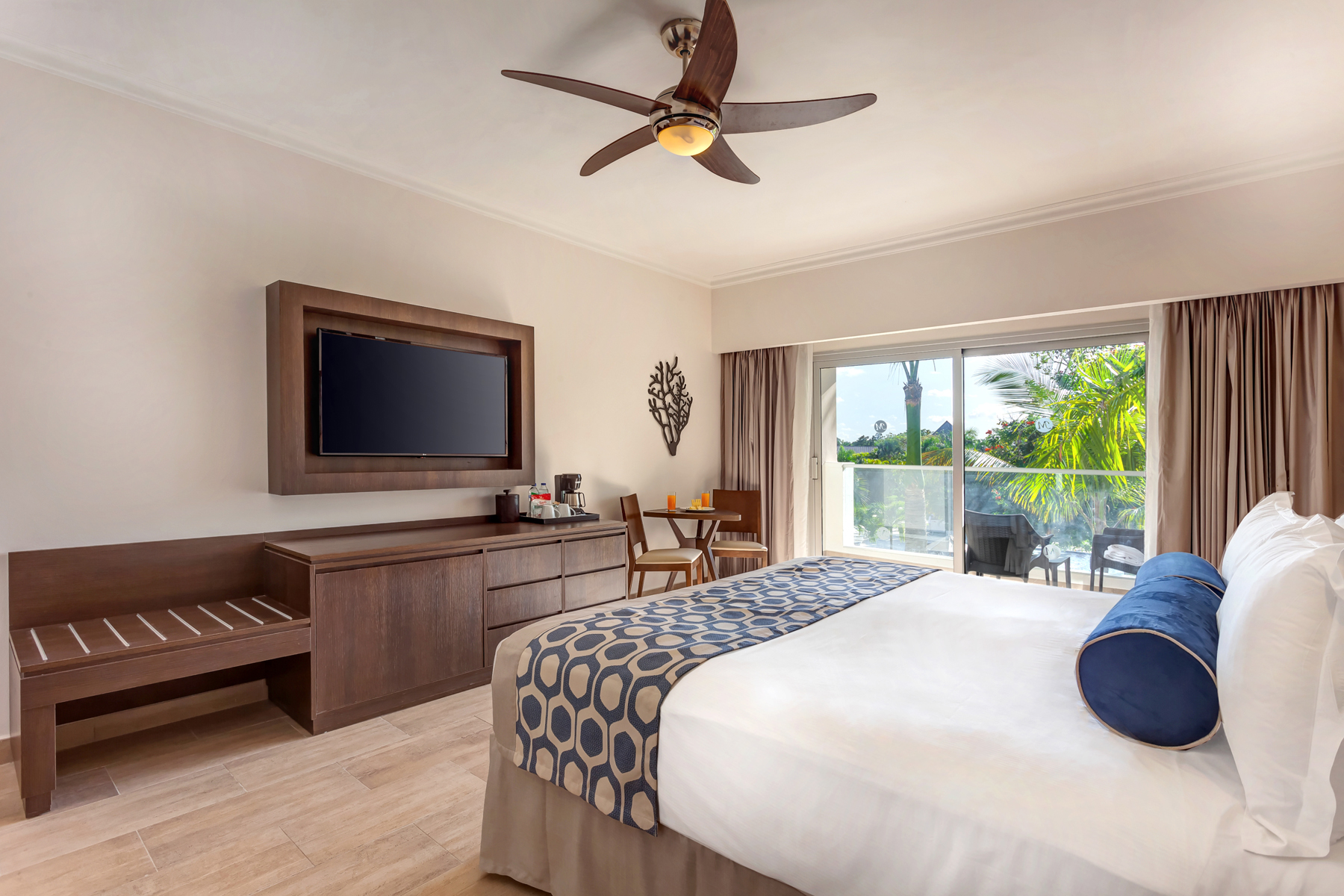 Diamond Club Luxury Room