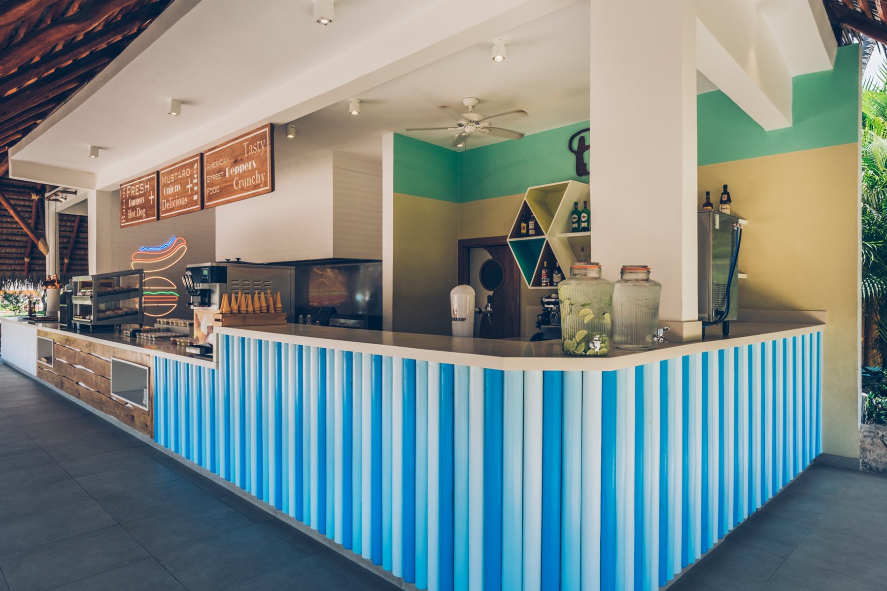lrm-iberostar-hacienda-dominicus-resto-la-spiaggia-03