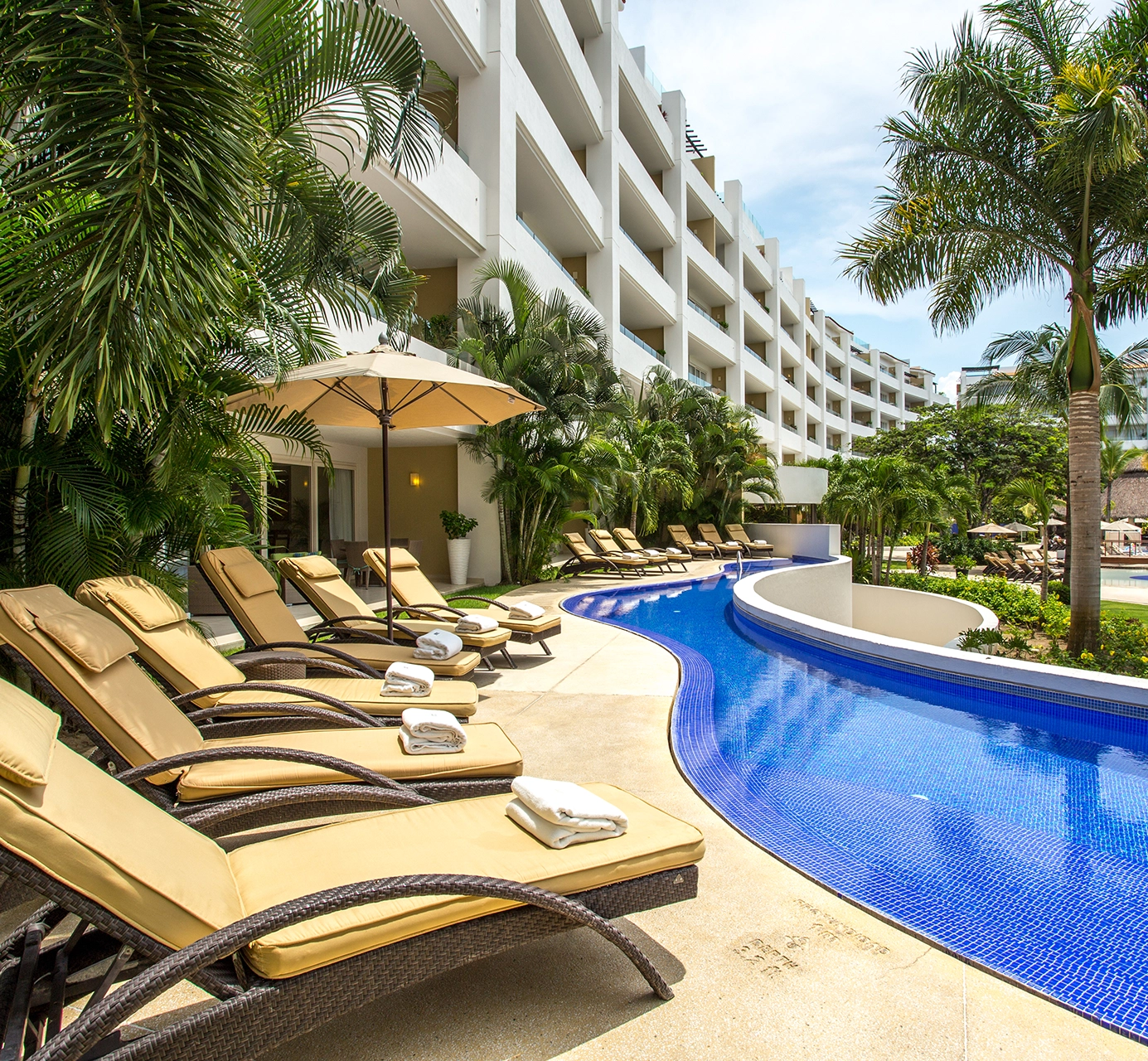 One Bedroom Swim Up Suite at Marival Distinct All-Suites & World Spa