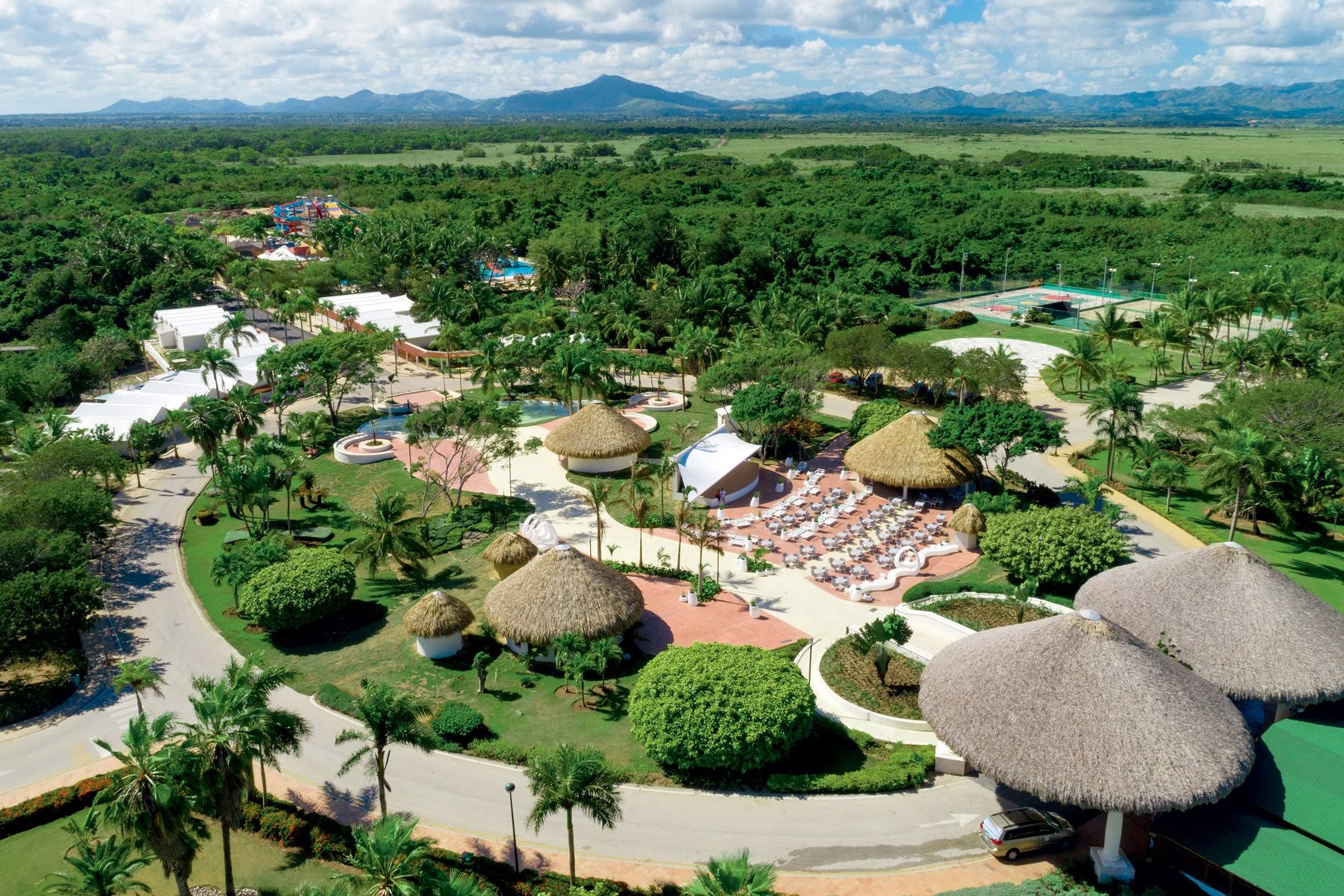 puj-grand-sirenis-punta-cana-resort-01