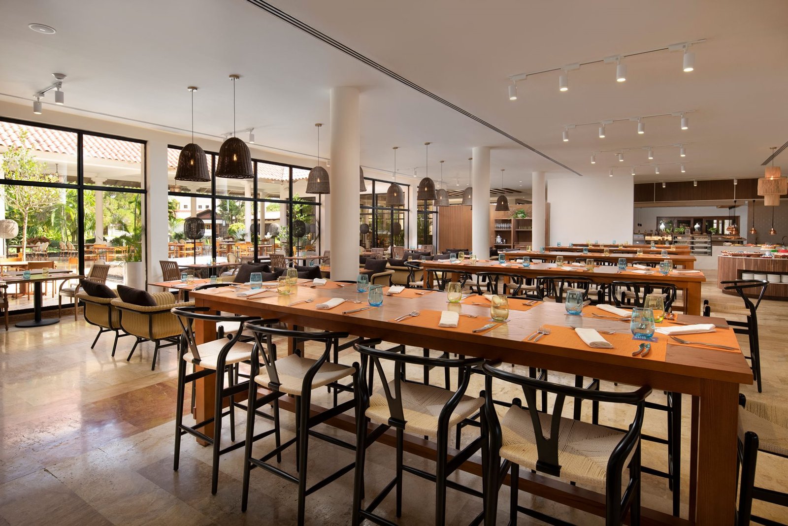 puj-melia-caribe-beach-resto-merkado-01.jpg