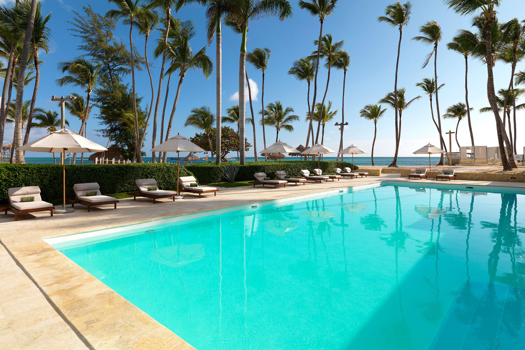 puj-melia-punta-cana-pool-level-02