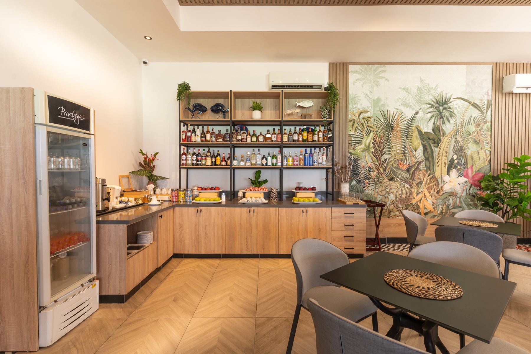 puj-ocean-blue-sand-privilege-lounge-02