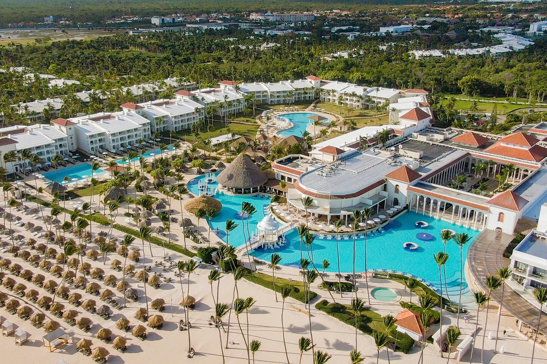 puj-paradisus-palma-real-aerial-01