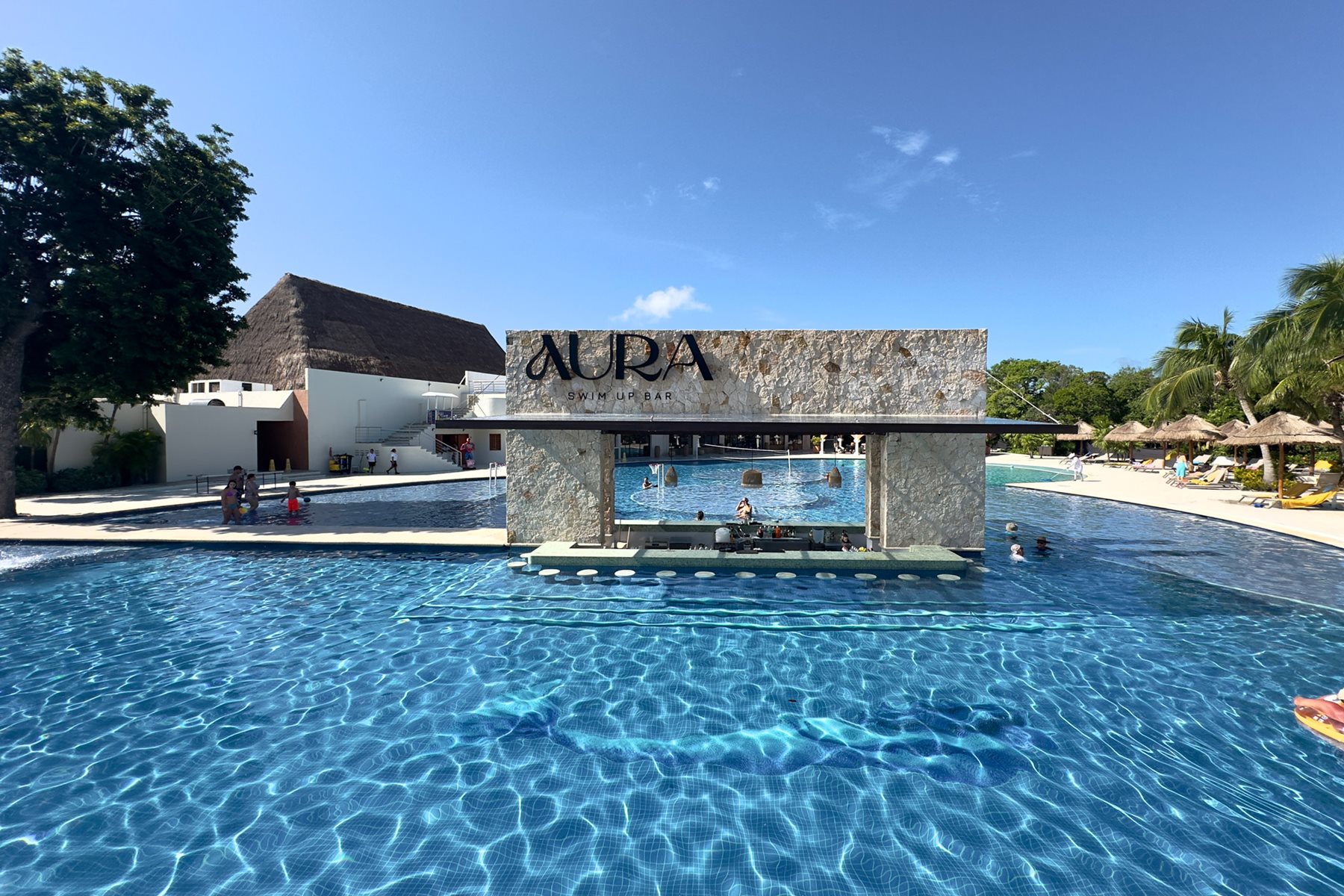 riv-grand-sirenis-mayan-bar-aura-03