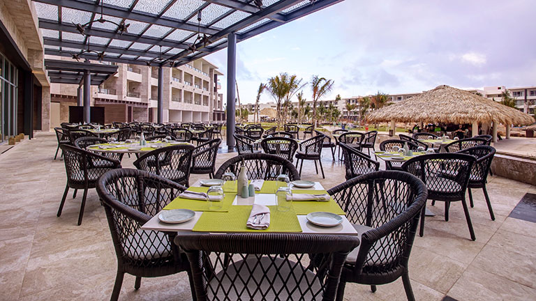 royalton-bavaro-grazie-rest