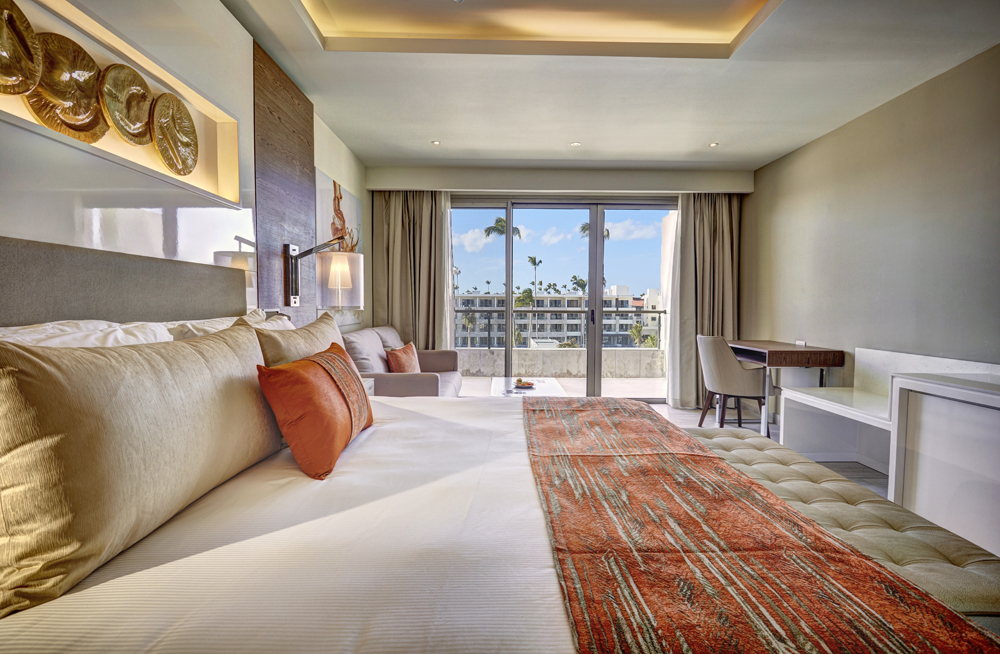 Diamond Club Luxury Presidential One Bedroom Suite