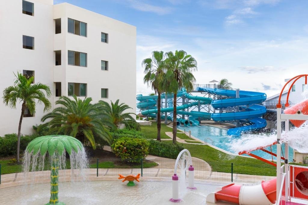 Dreams Puerto Morelos Resort & Spa resort