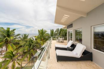 Two Bedroom Beachfront Penthouse Suite 
