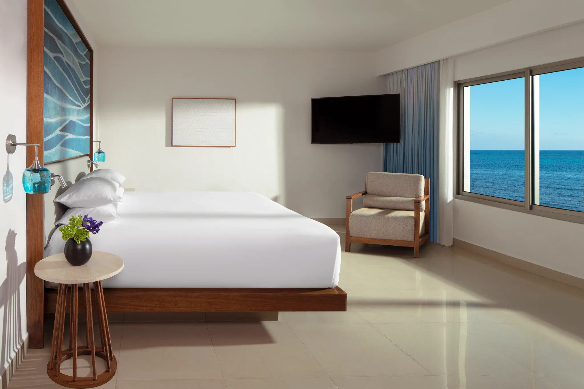 Preferred Club Master Suite Ocean Front