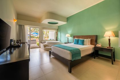 Pool View Premium Room