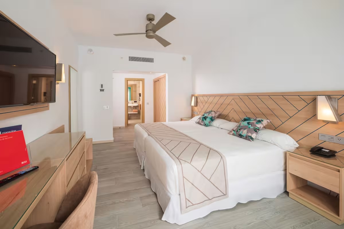 Garden View Room