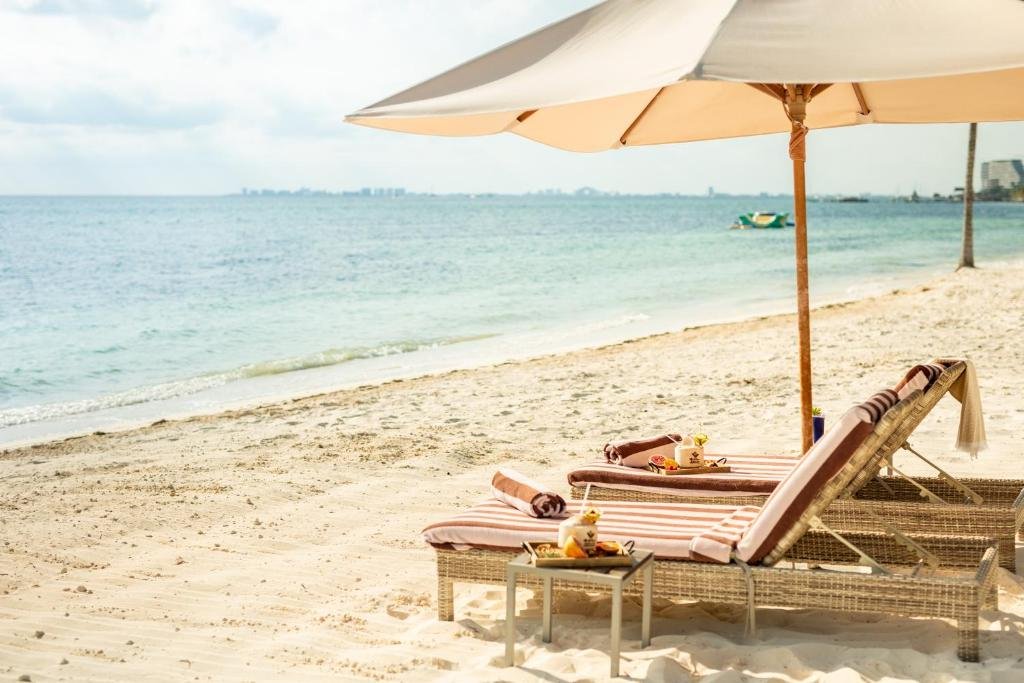 Villa Del Palmar Cancun Luxury Beach Resort & Spa resort