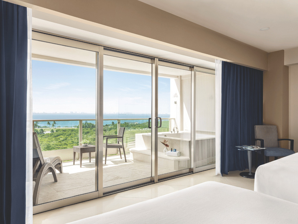 Deluxe Suite Double