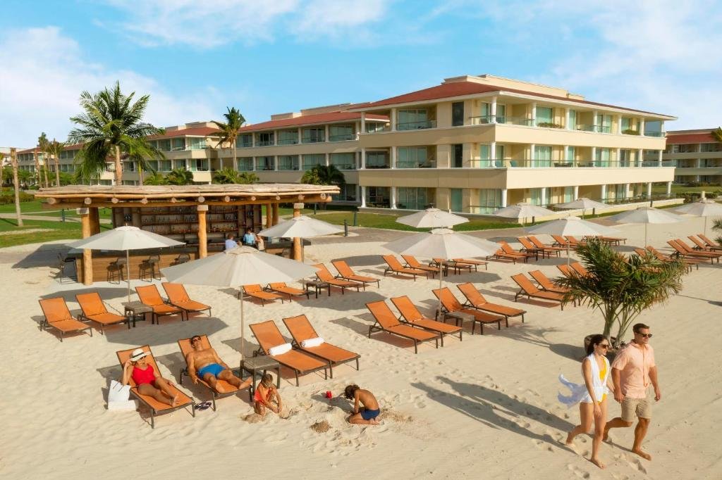 Moon Palace Cancun resort