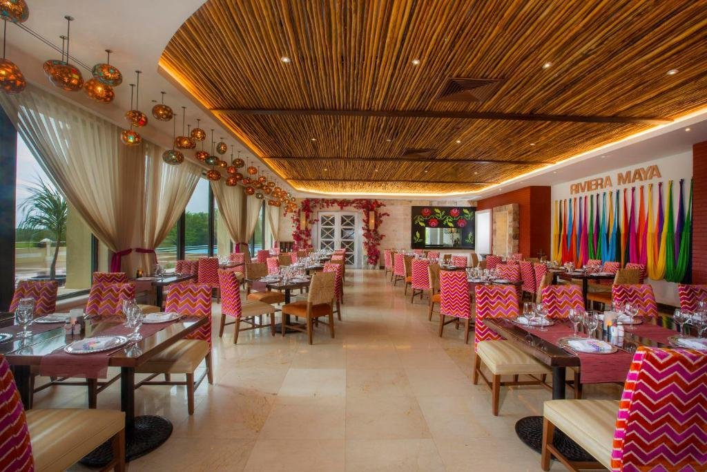 Moon Palace Cancun resort