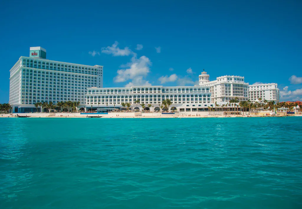 Riu Cancun resort