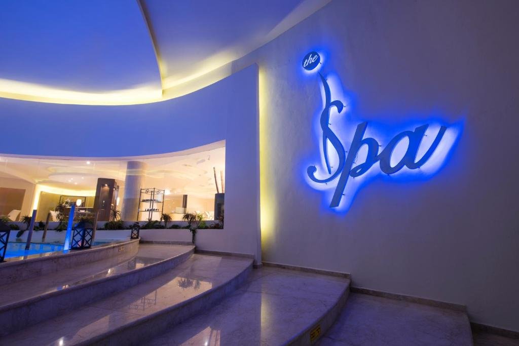 Seadust Cancun Family Resort resort