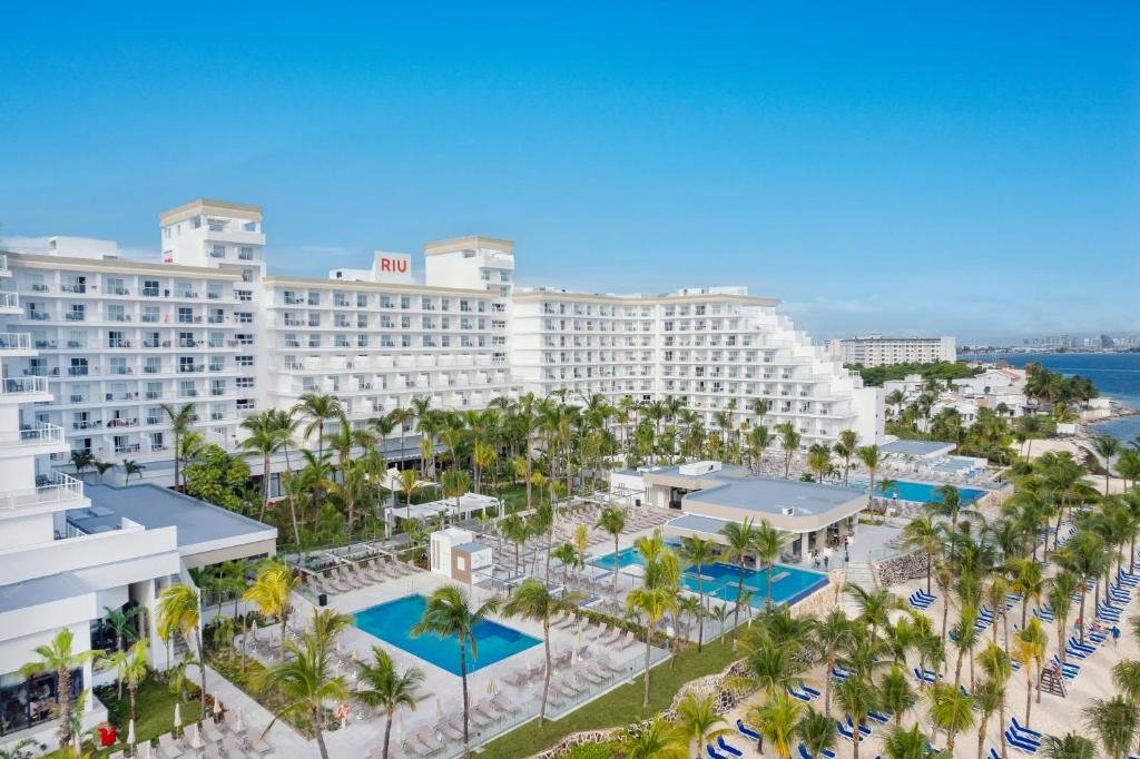 Riu Caribe resort