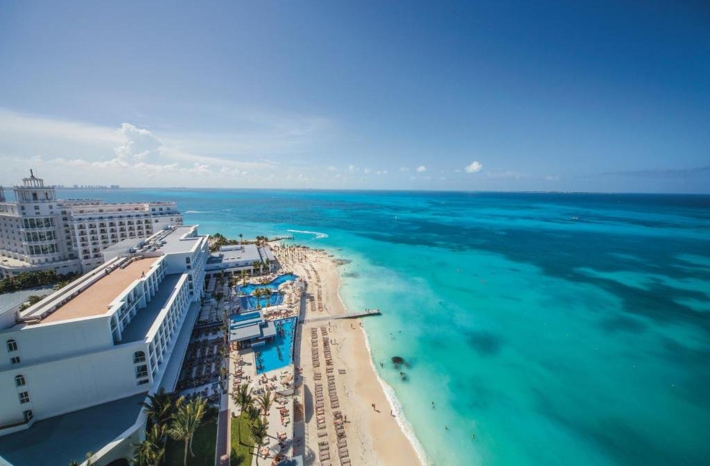 Riu Cancun resort
