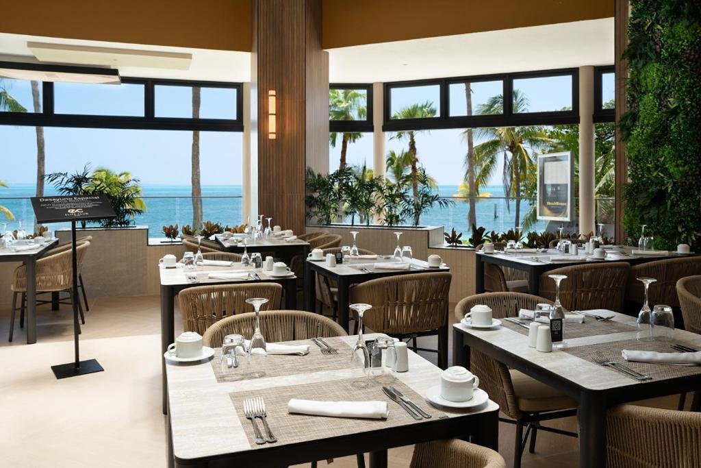 Riu Palace Peninsula resort