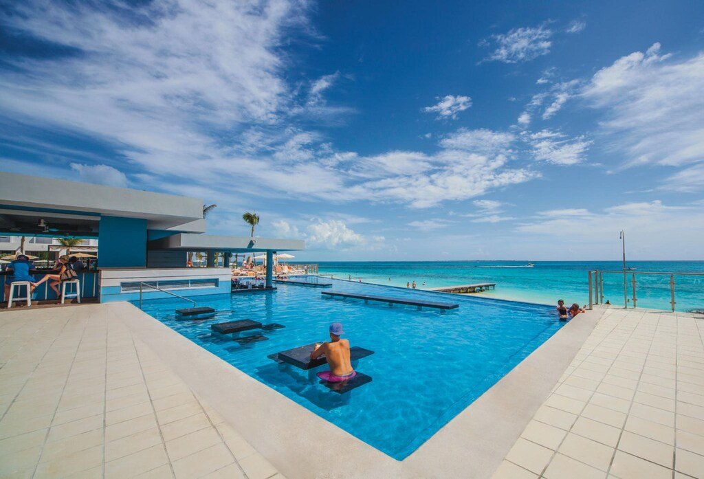 Riu Cancun resort