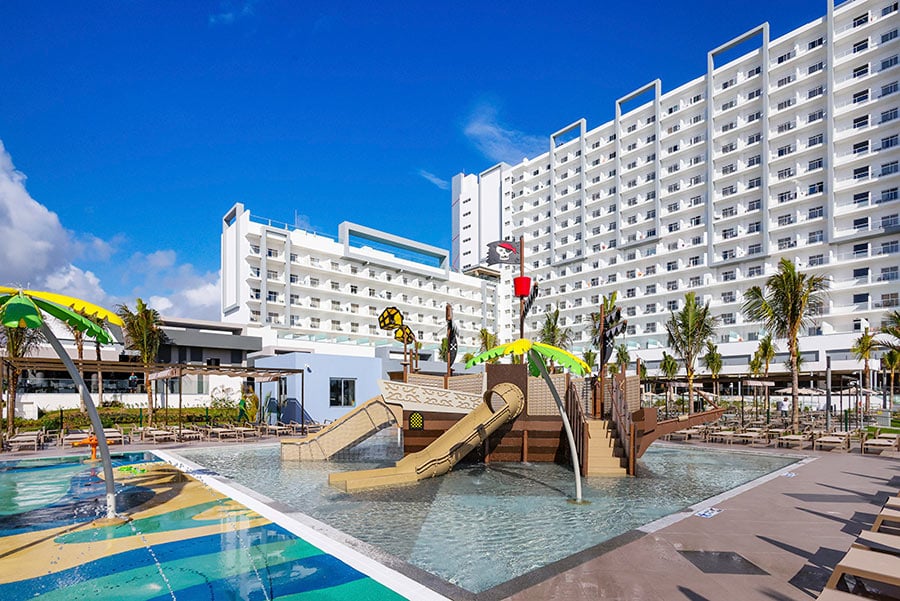 kids-pool-riu-ventura-3