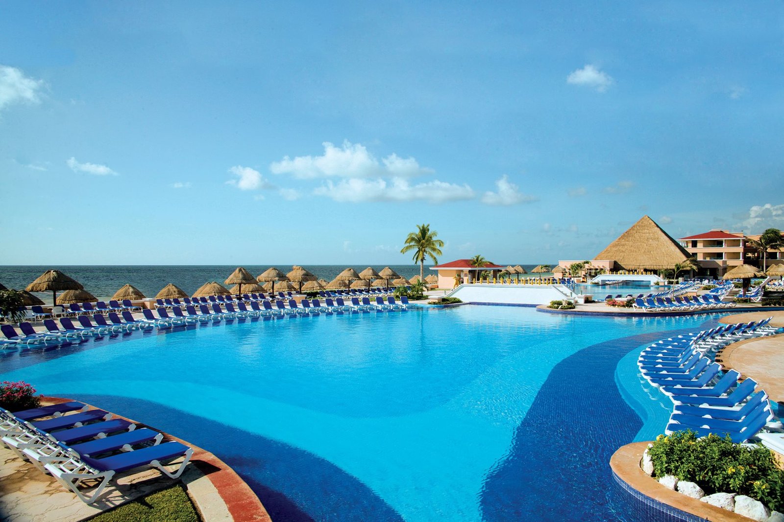 riv-moon-palace-cancun-pool-02