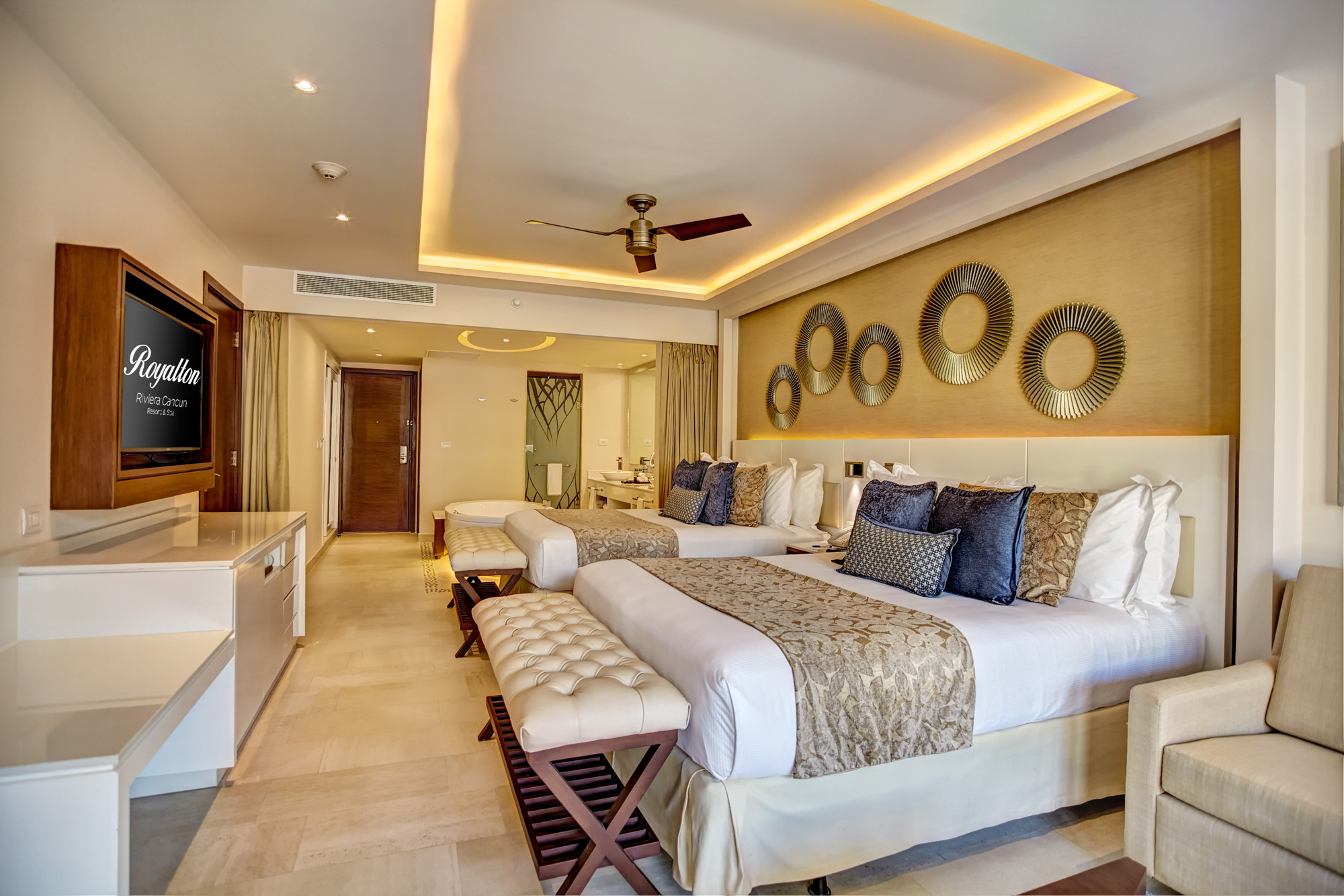 Luxury Suite