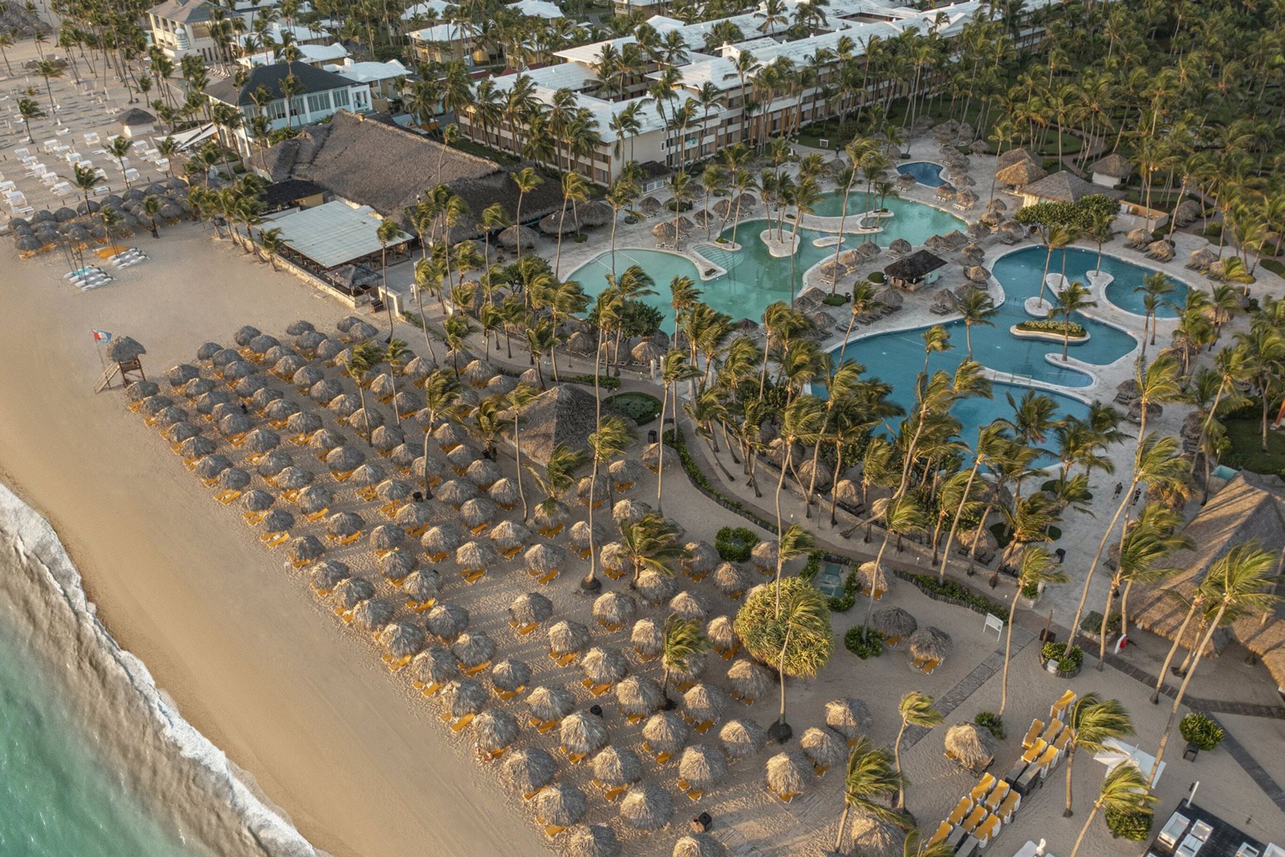 puj-iberostar-waves-dominicana-aerial-03.jpg