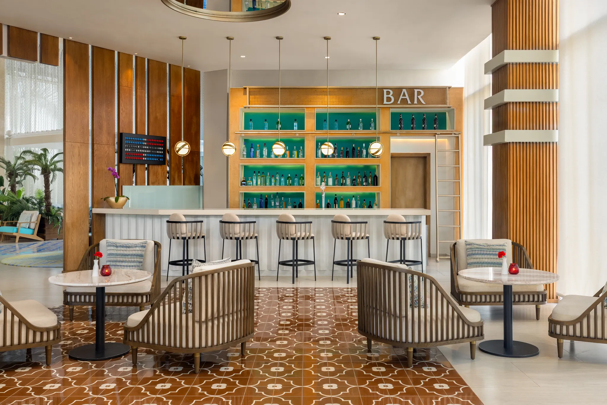 DRECC-BAR-Lobby-Preferred-Club-CP