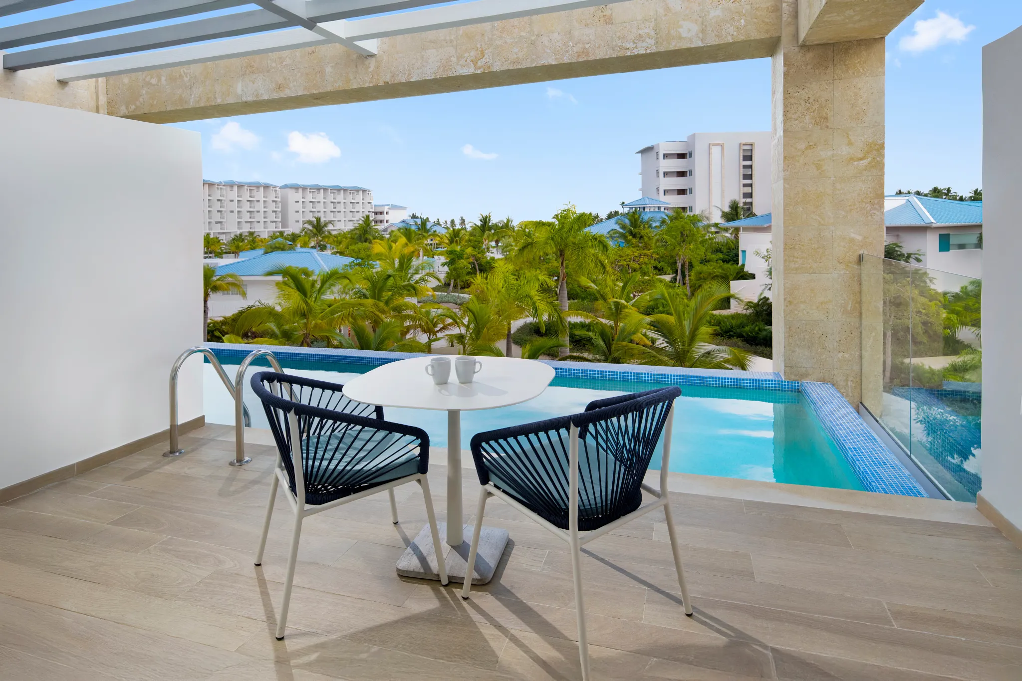 Preferred Club Deluxe Swim Out