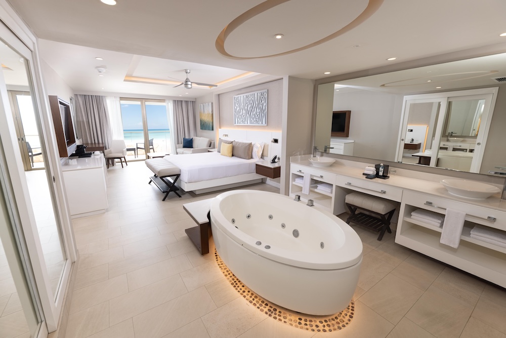 Diamond Club Honeymoon Suite