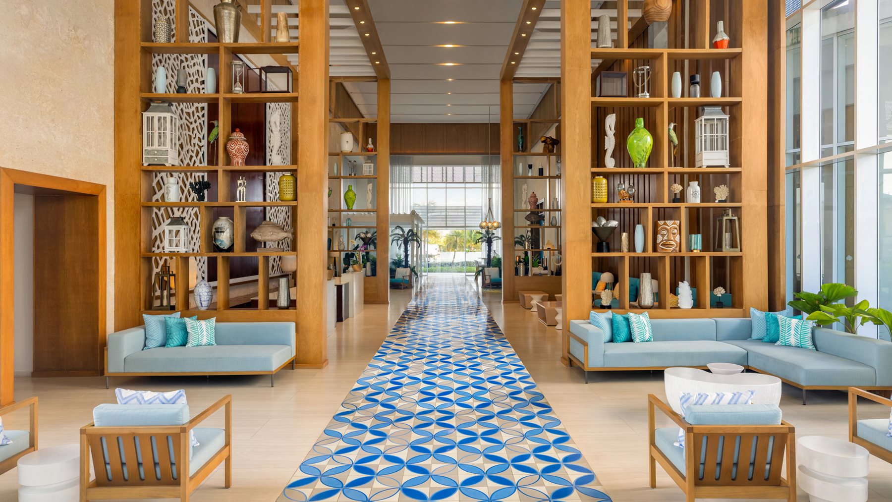 puj-dreams-cap-cana-lobby-01.jpg