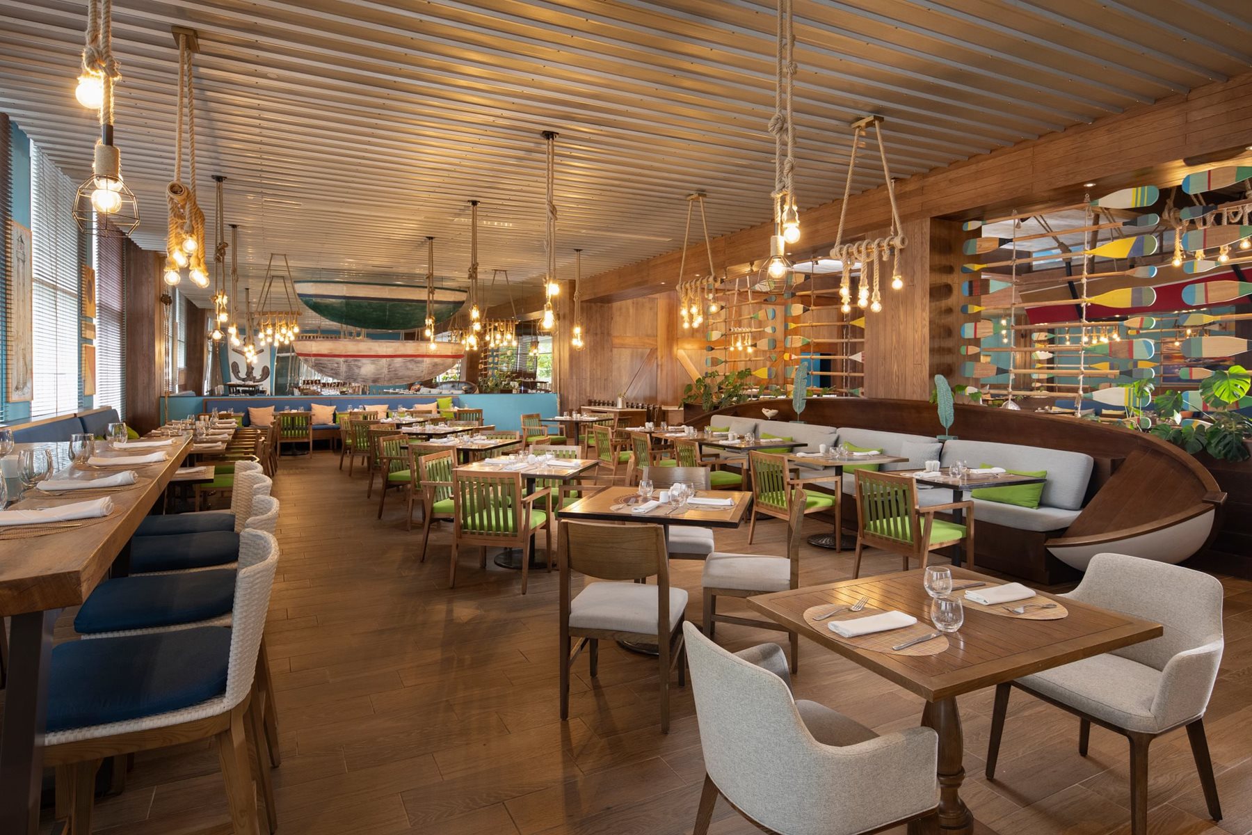 puj-dreams-cap-cana-resto-mesa-cntrl-kitchen-01