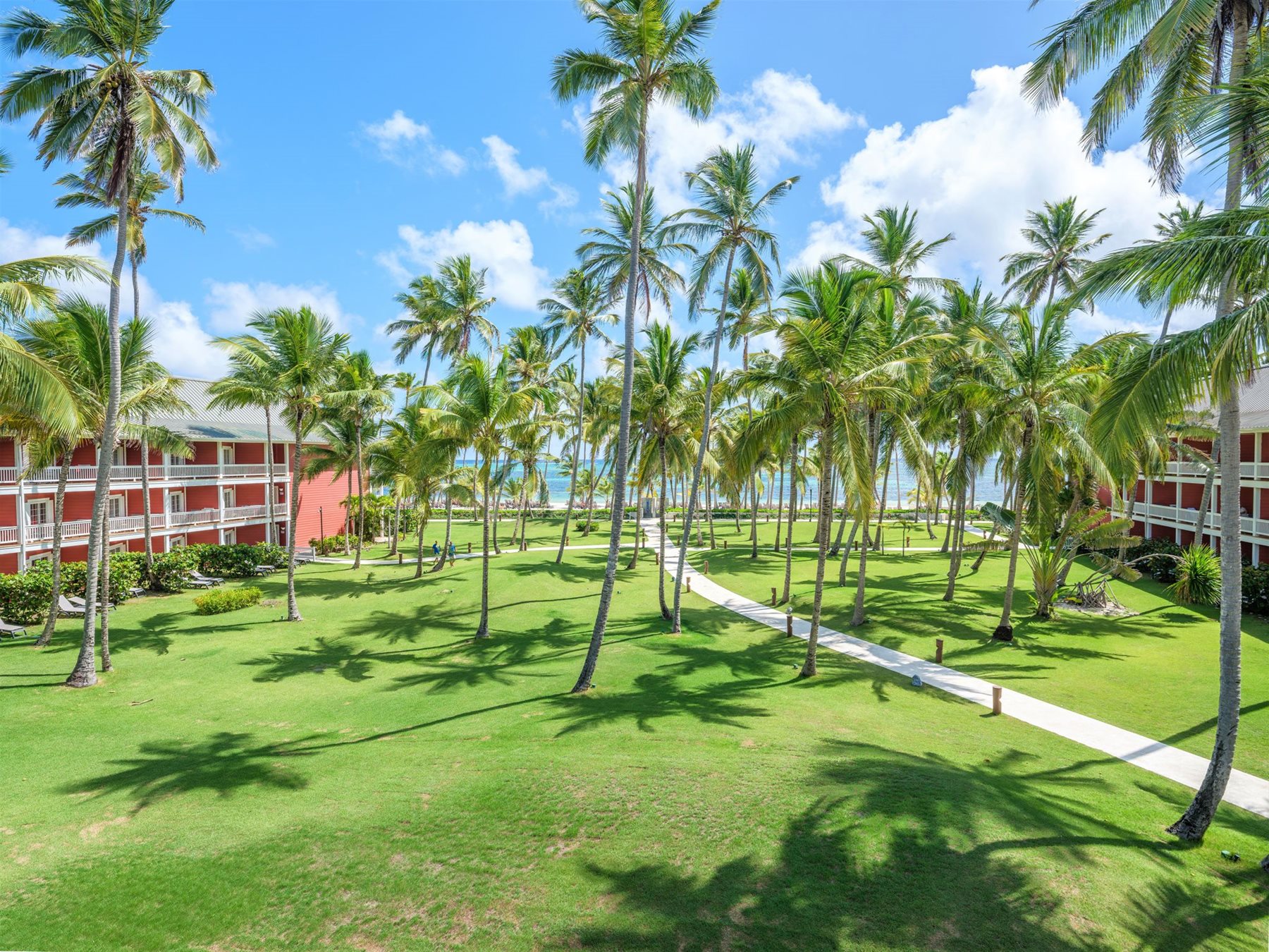 puj-barcelo-bavaro-beach-resort-01