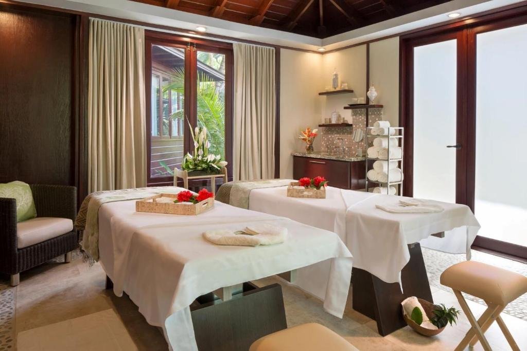 Zoetry Marigot Bay St. Lucia resort