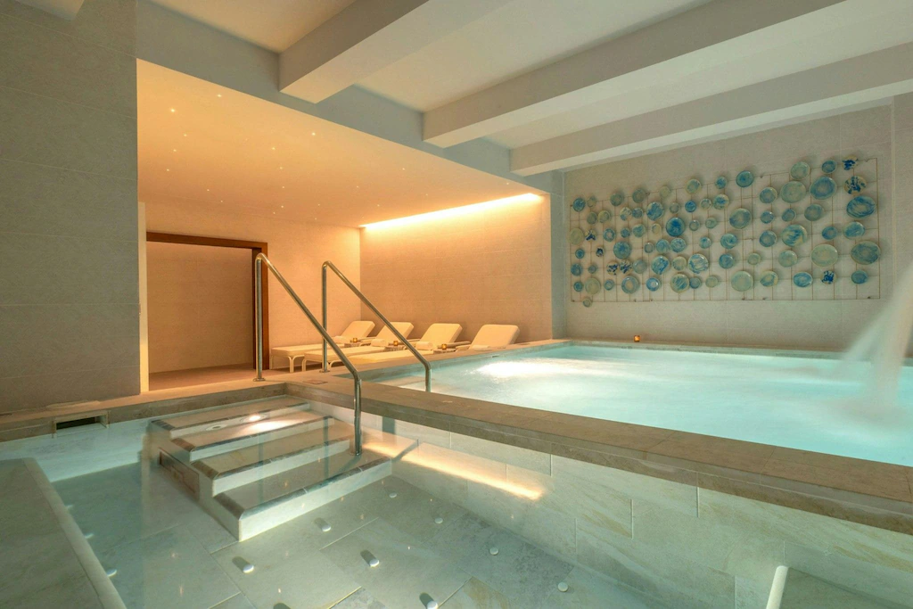 Royalton Vessence Barbados resort