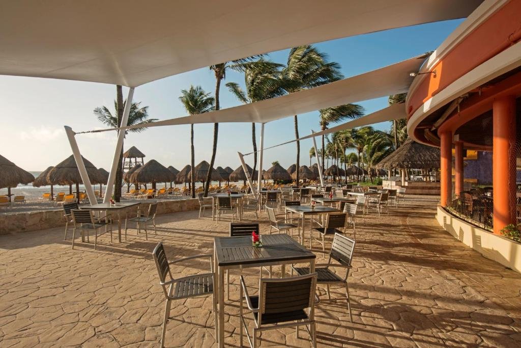 Iberostar Waves Tucan resort