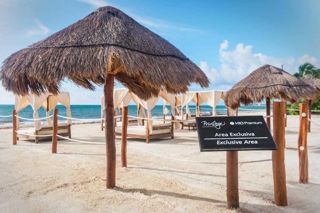 Ocean Maya Royale resort